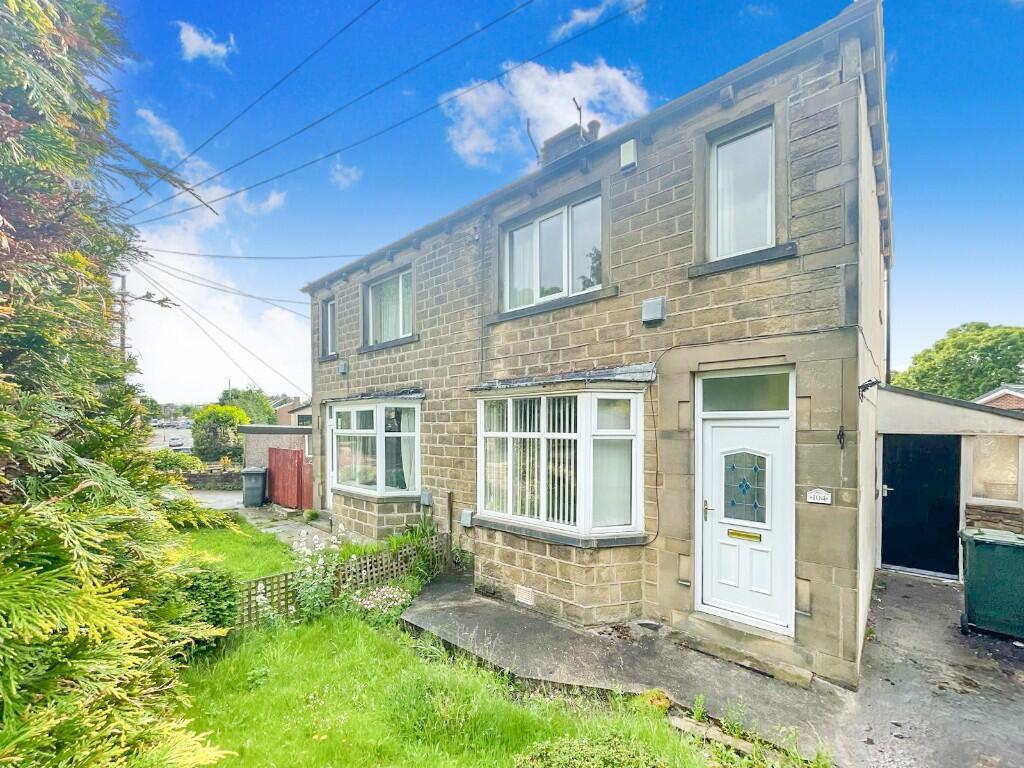 2-bed semi-detached on Moor Hill Road, Salendine Nook, Huddersfield, West Yorkshire, HD3, £189,950