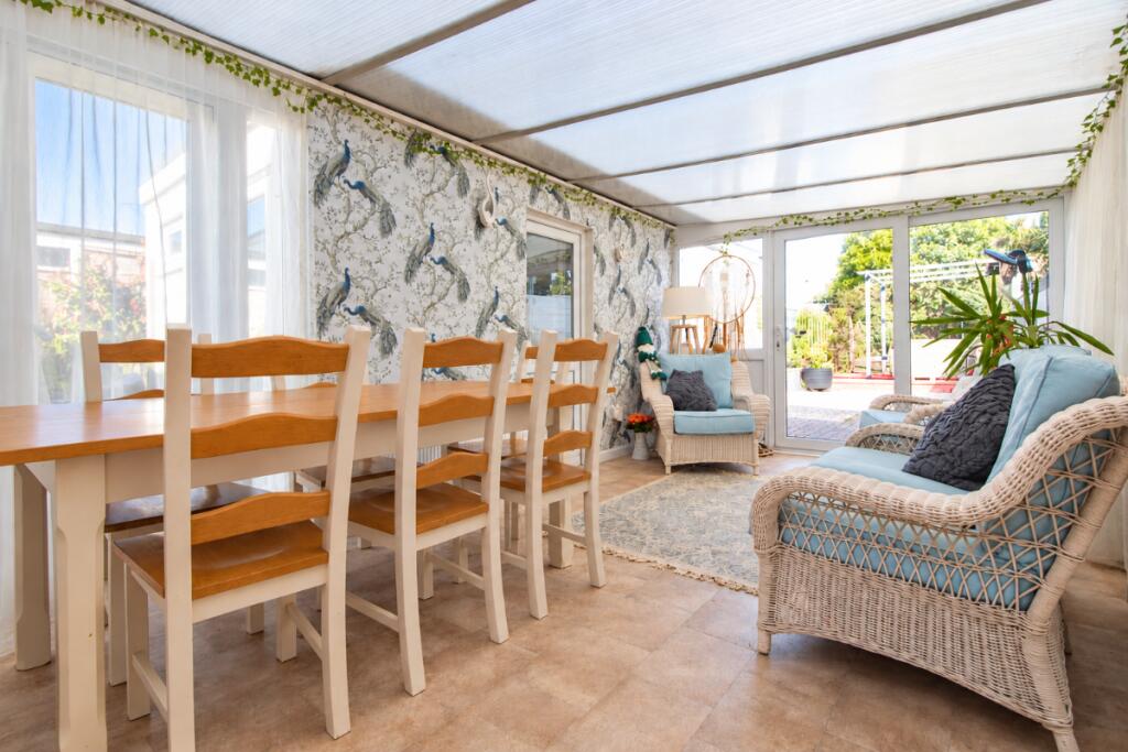 House in Havant, Waterlooville - View 5
