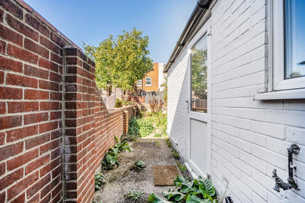 Property photo 8