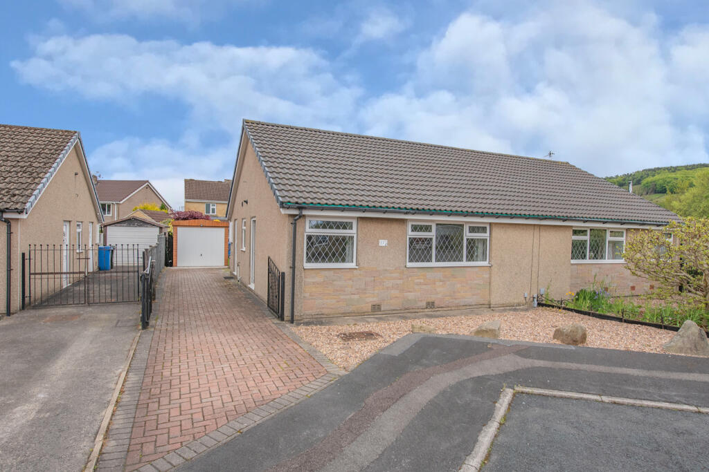 Main image of property: 17 Meadow Lea, Sutton In Craven, North Yorkshire, BD20 8BY