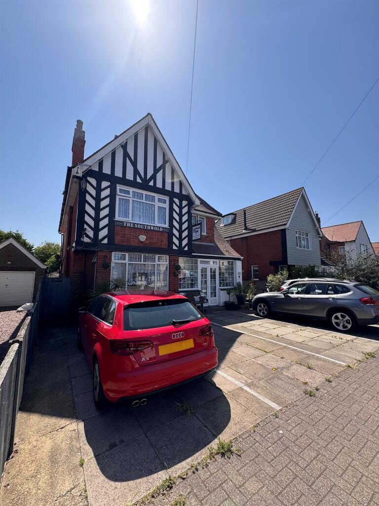 Main image of property: Sea View Road, Skegness