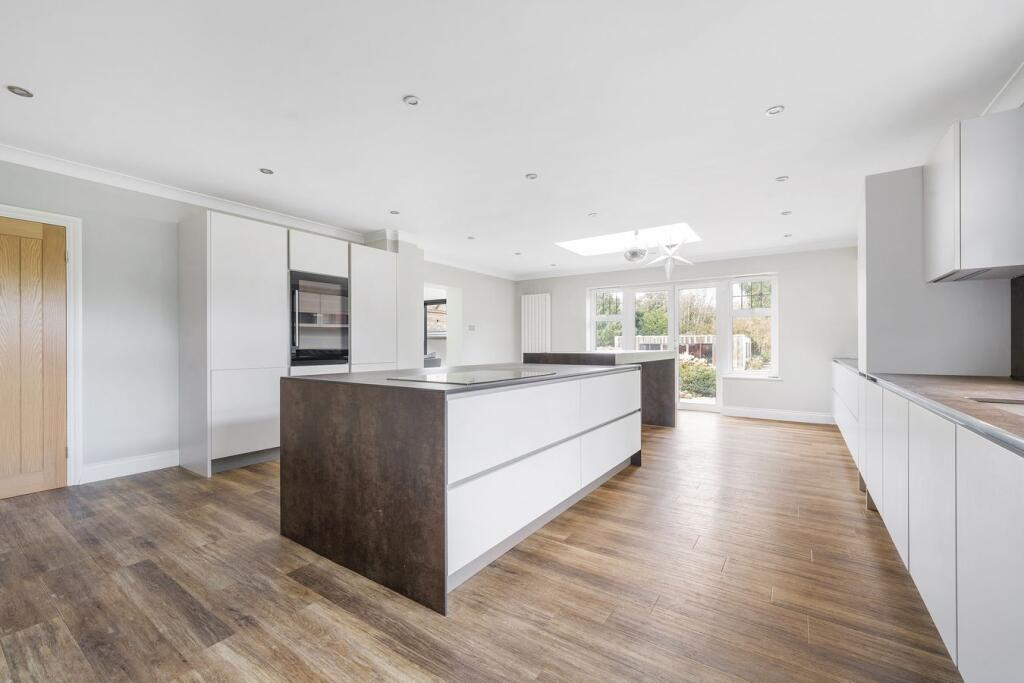 Redgate Drive, Hayes, Bromley, BR2 photo 4