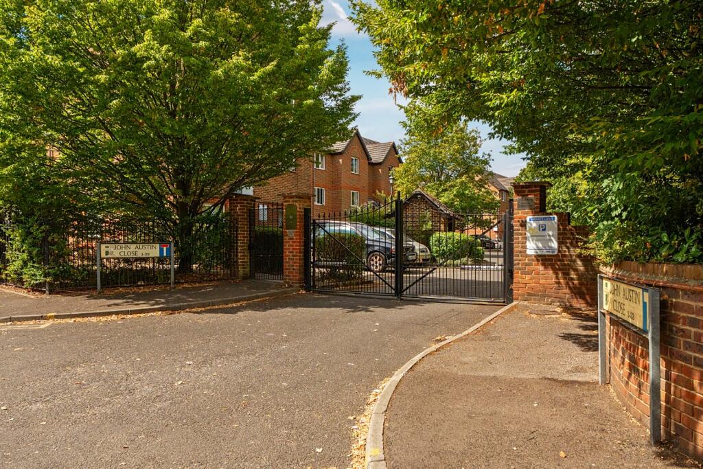 Property photo 8