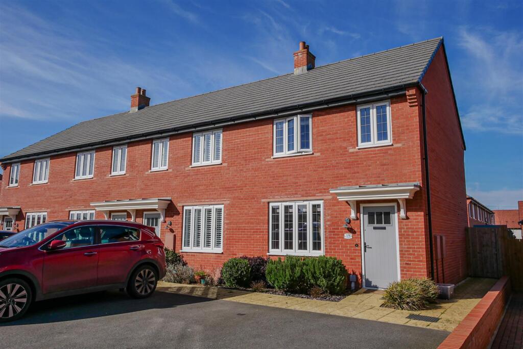 Main image of property: Rosemoor Drive, Watlington