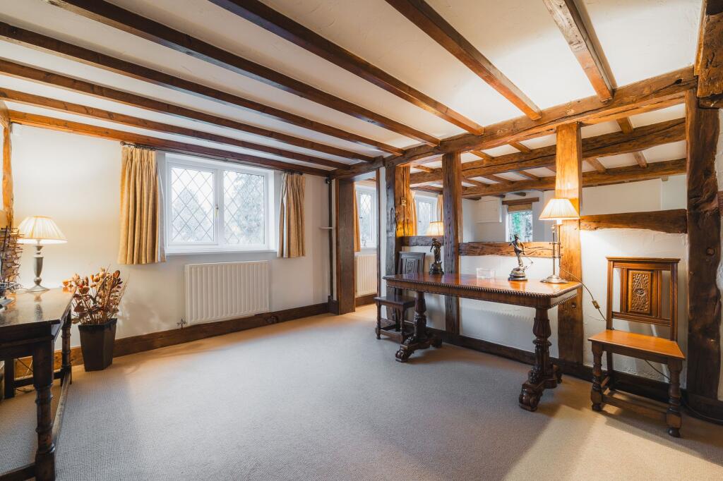 Rose Cottage, Eaton - 4340 square feet of accommodation photo 3