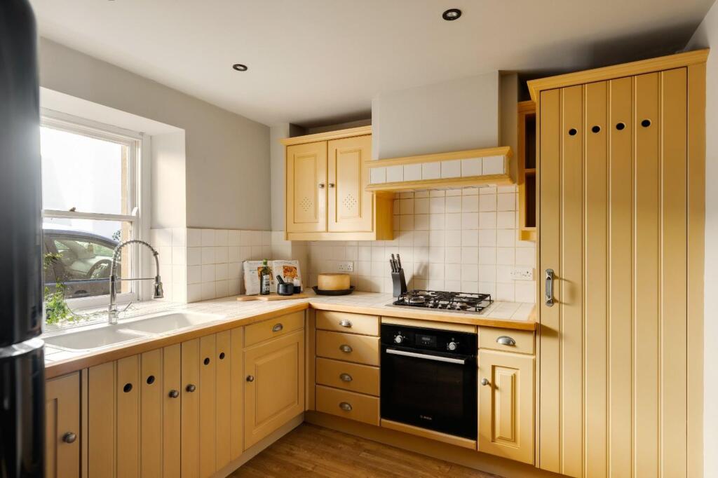 House in Bristol, City of Bristol - More