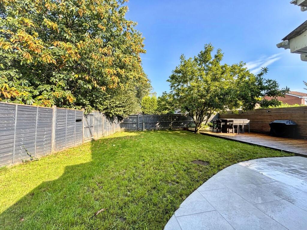 House in Bexhill-on-Sea, Little Common - View 2