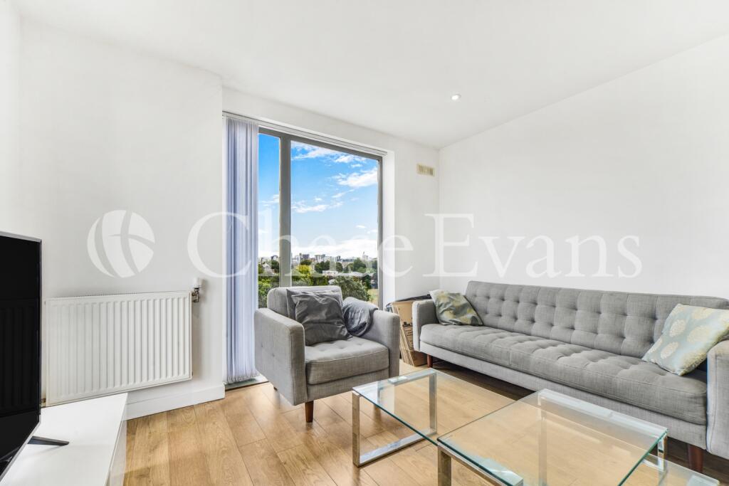 Apartment in London, Ocean Estate, Limehouse - More