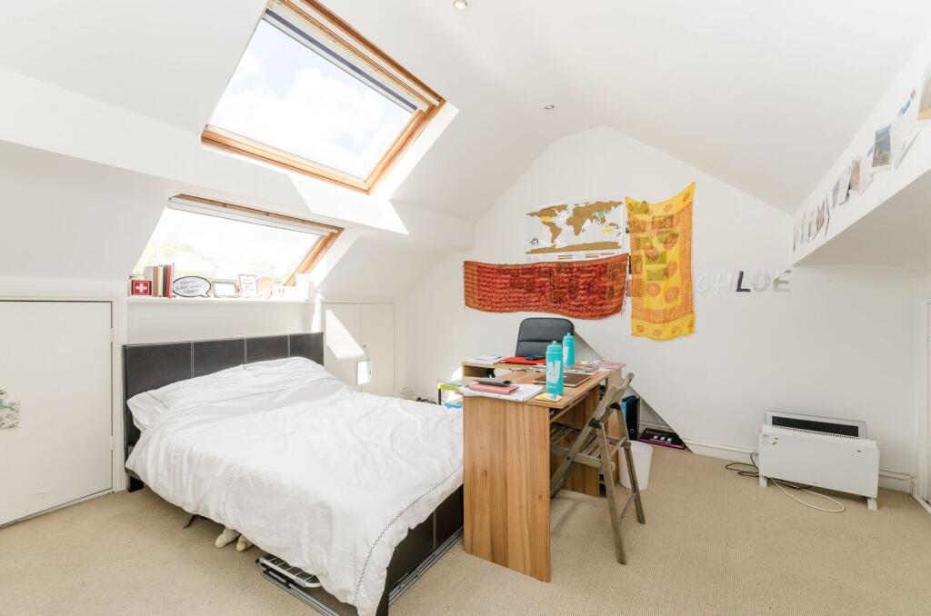 3 bedroom maisonette for rent