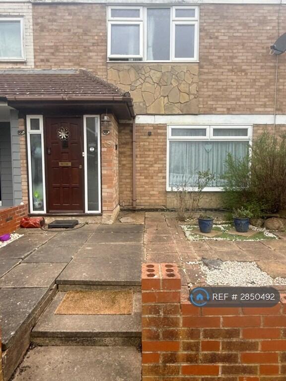 Main image of property: Ballards Walk, Basildon, SS15