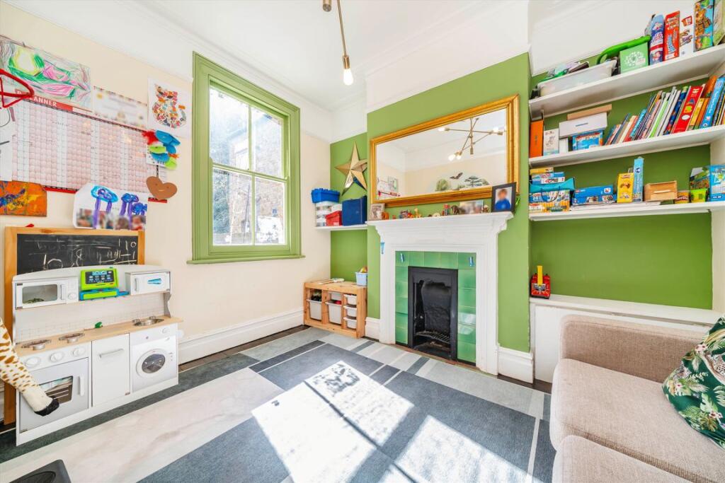House in London - View 4