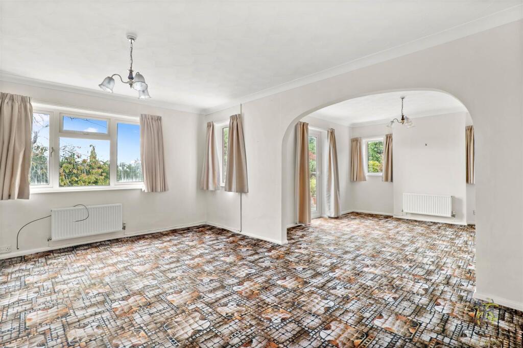 St. Egwins Road, Norton, Evesham photo 4