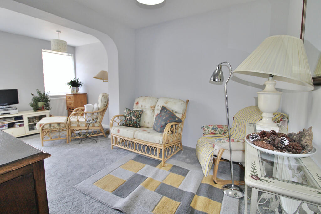 House in Swindon, Melksham - More
