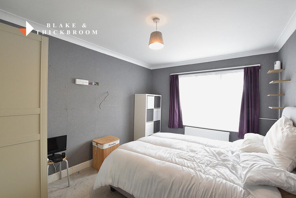 Stanley Road, Clacton on Sea CO15 2BD photo 4