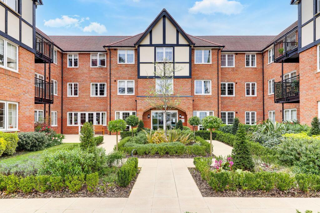 Main image of property: Manor Park, Ruddington, NG11