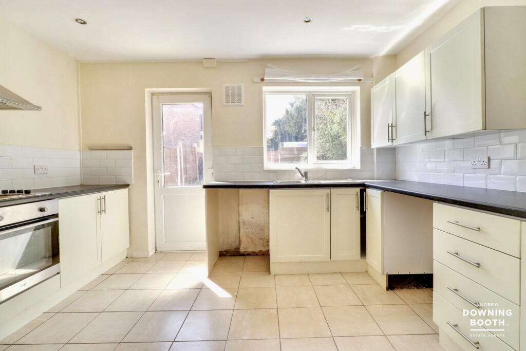 House in Lichfield, Swinfen and Packington - More