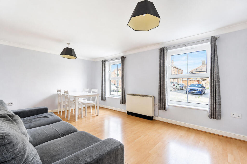Apartment in York - View 4