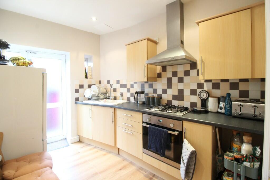 Apartment in Bristol - View 4