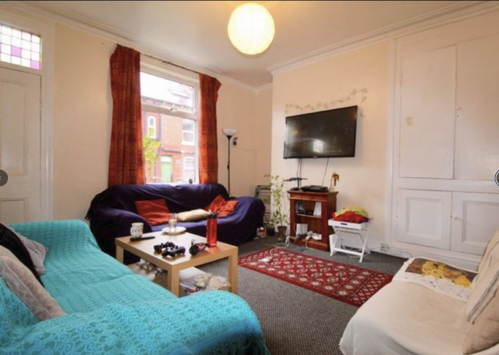 House in Leeds - View 5