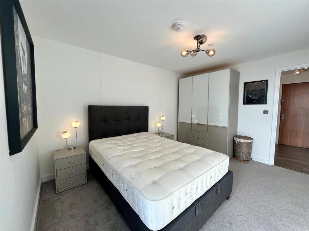 Apartment in Birmingham - View 5