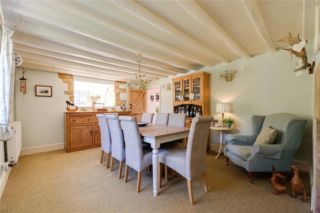 House in Bath - View 5