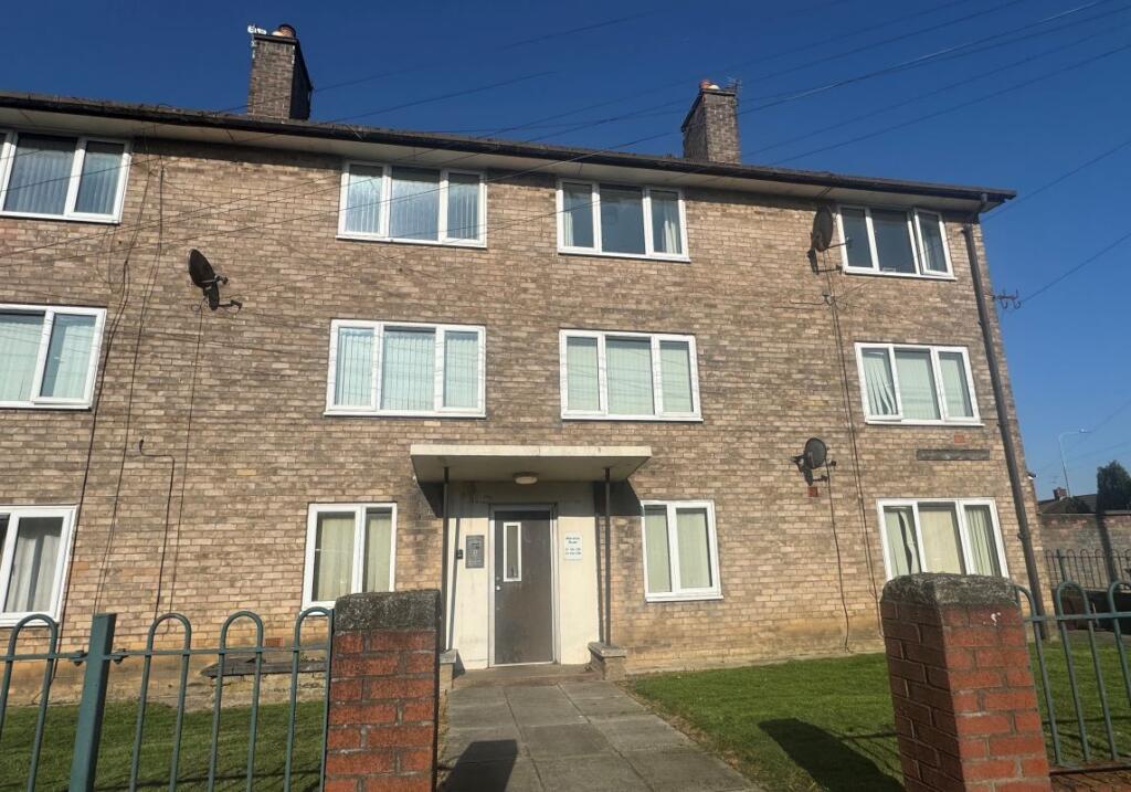 Main image of property: 21B Warwick Road, Liverpool, Merseyside, L36 1UU