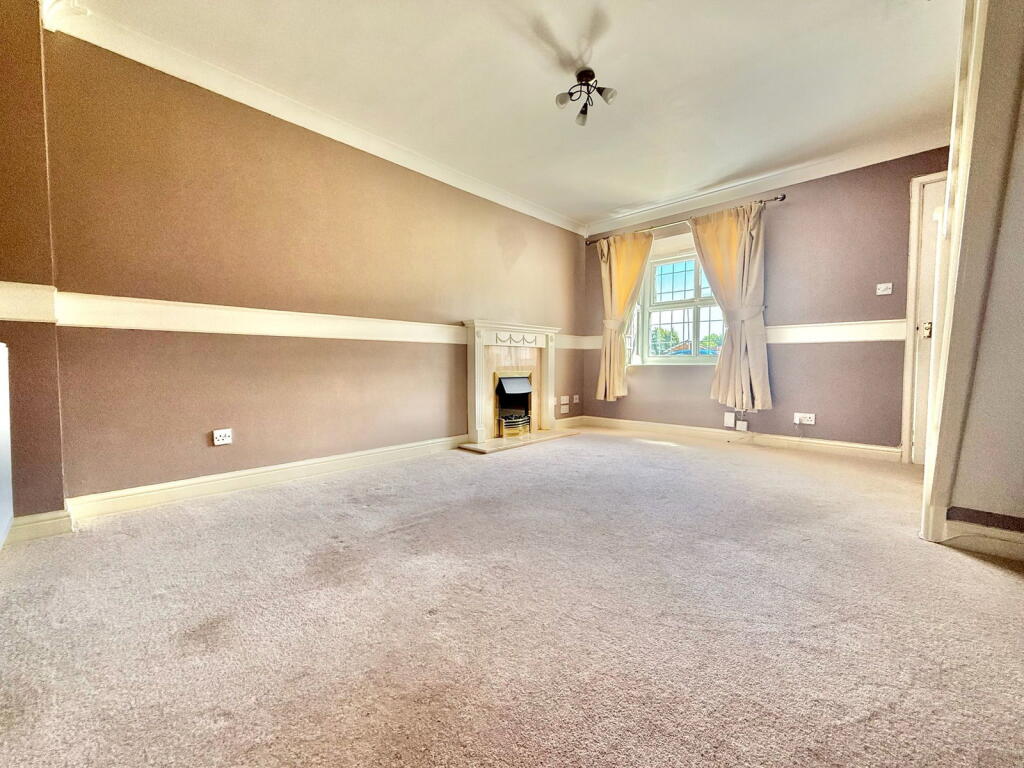 House in Dudley, West Midlands - View 3