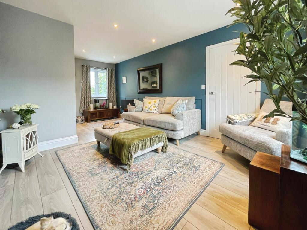 House in Bradford - View 2