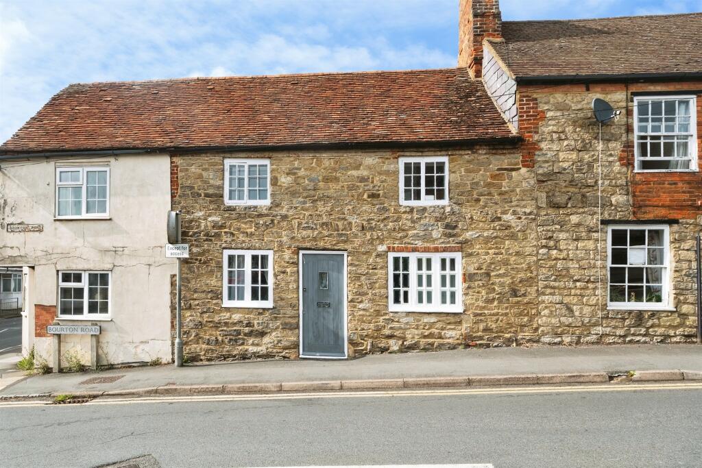 Main image of property: Bourton Road, Buckingham