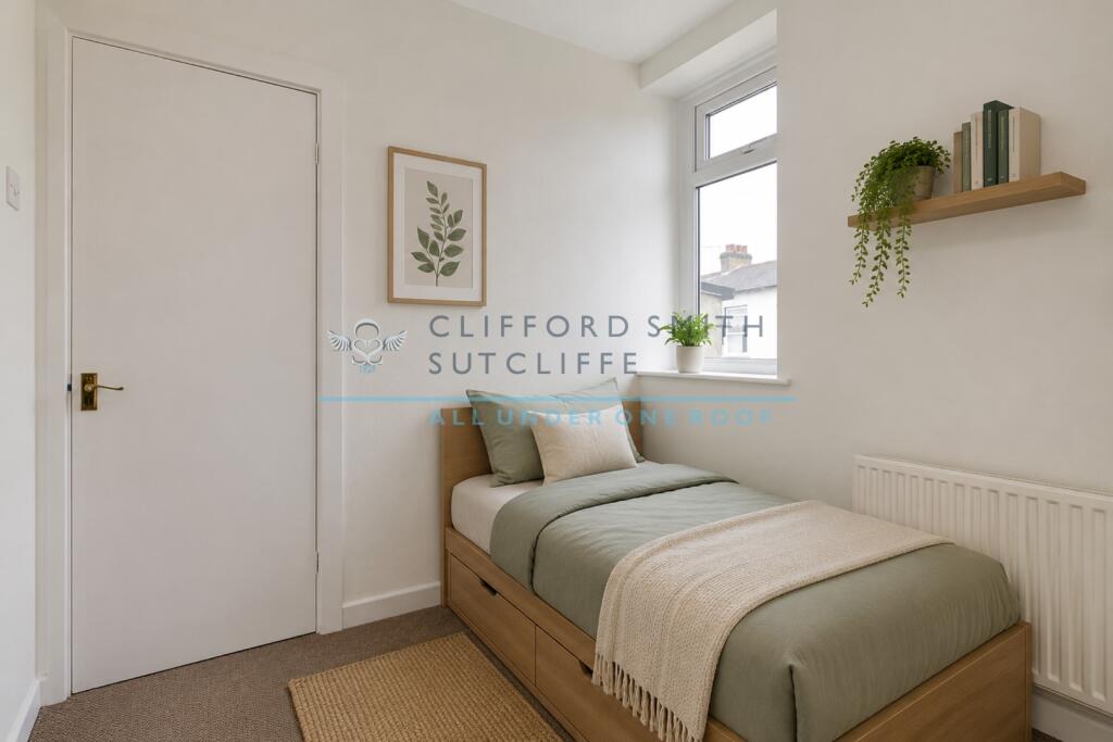 Briercliffe Road, Burnley - View 5