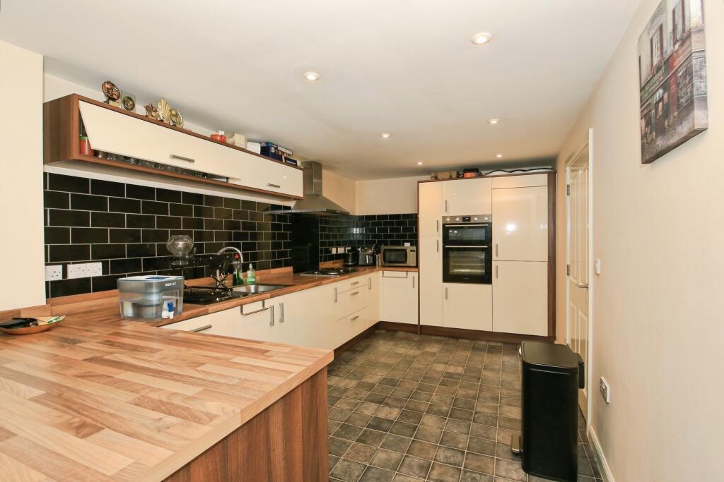 Teasel Way, Peterborough, PE7 photo 2