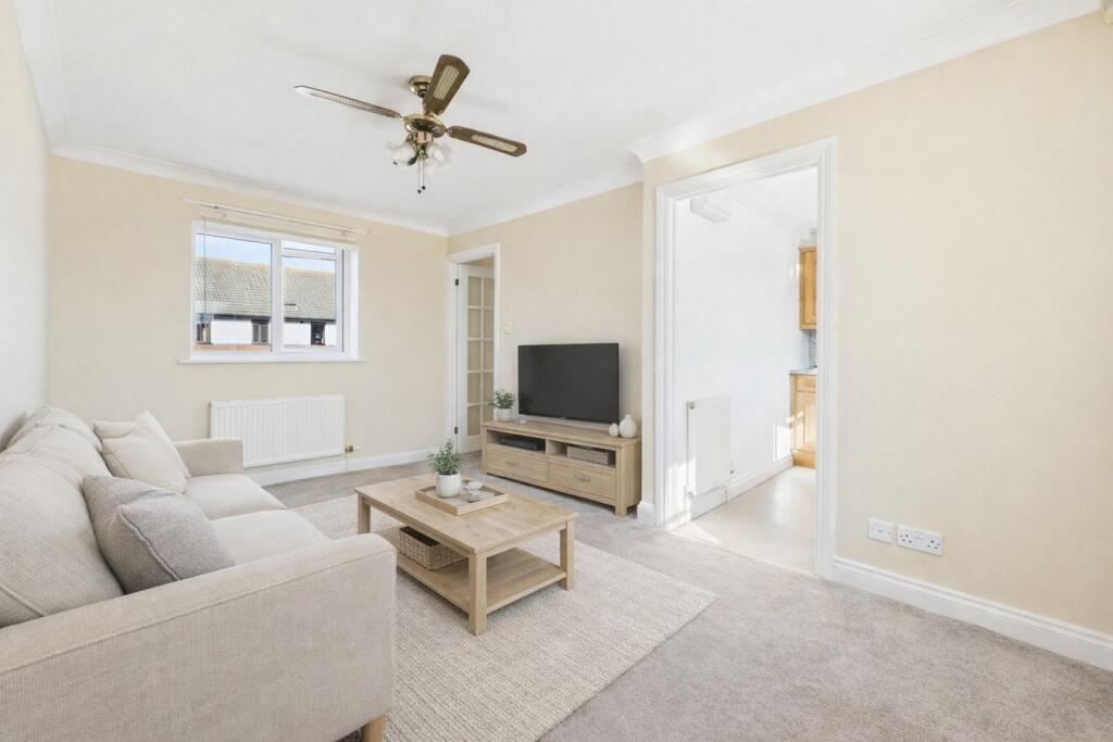 Charlock Close, Weston-Super-Mare, BS22 - View 2