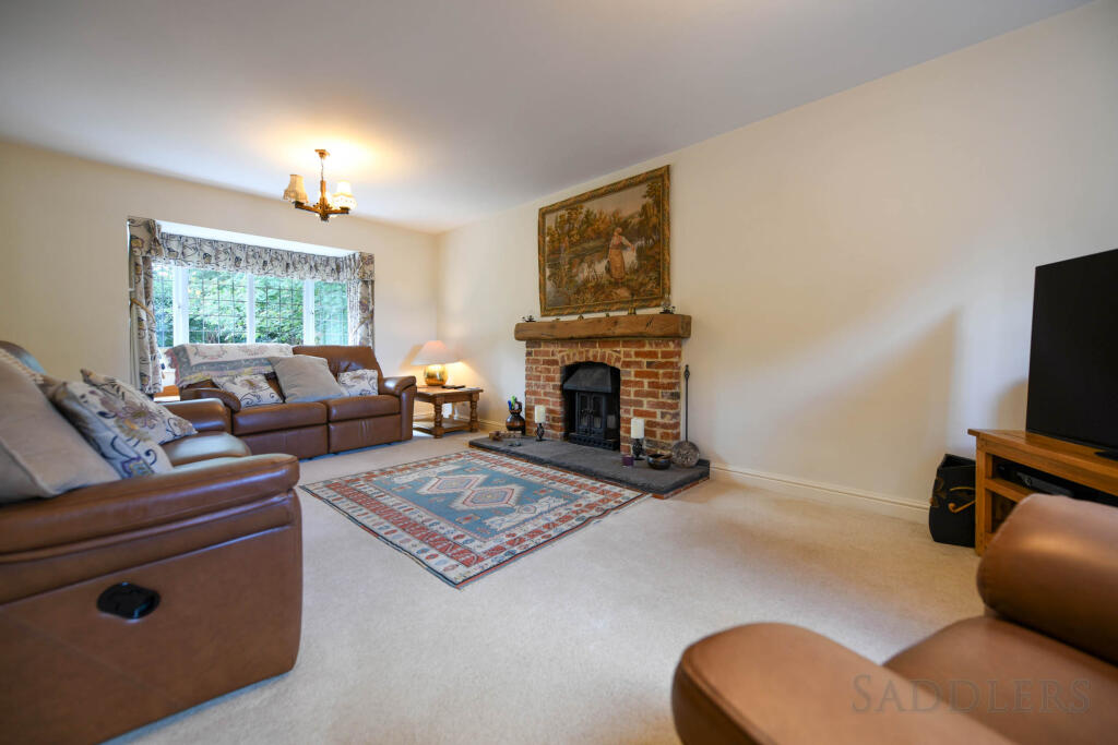 House in Rochester - View 4