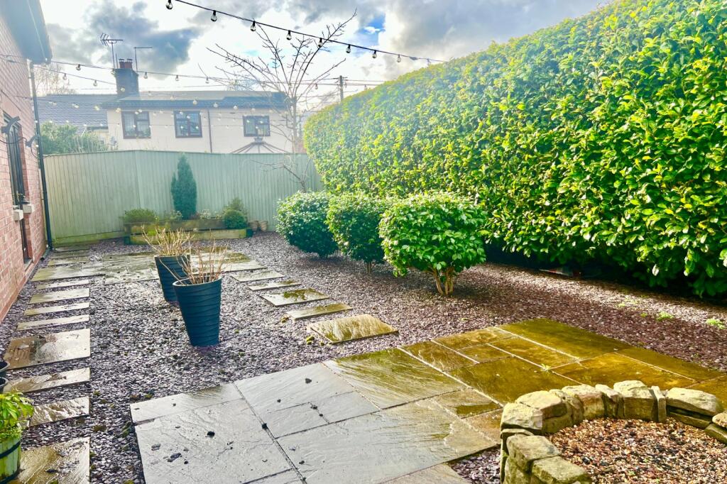 Barracks Lane, Ravensmoor, Nantwich, Cheshire, CW5 photo 3