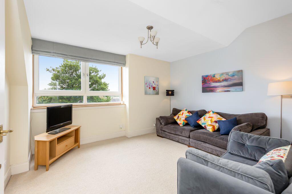 Main image of property: 36, Top floor flat, Mayfield Terrace, Newington, Edinburgh, EH9 1RZ