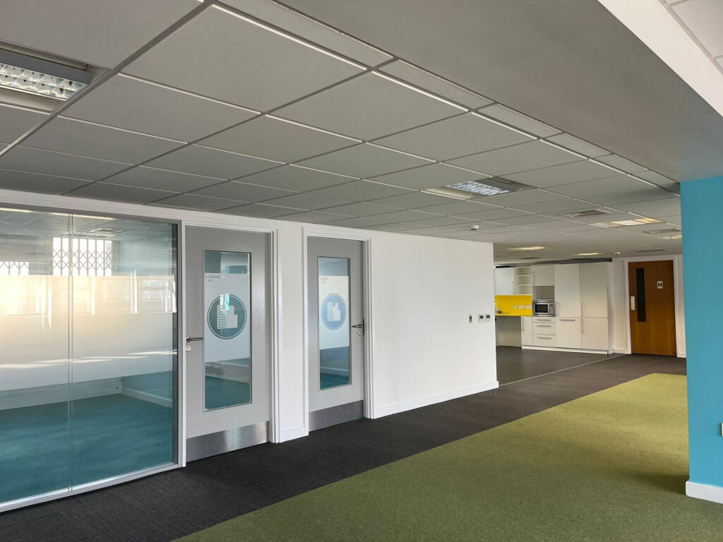 Main image of property: 39 Market Street, Halifax, West Yorkshire, HX1