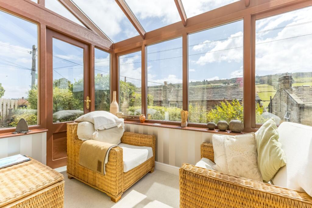 Ash Court, Fairfields Road, Holmbridge, Holmfirth, HD9 photo 3