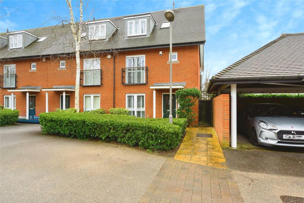 Main image of property: Mockford Mews, Redhill, Surrey, RH1