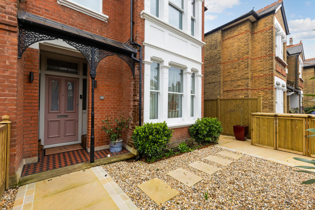 Main image of property: South Croxted Road, London, SE21