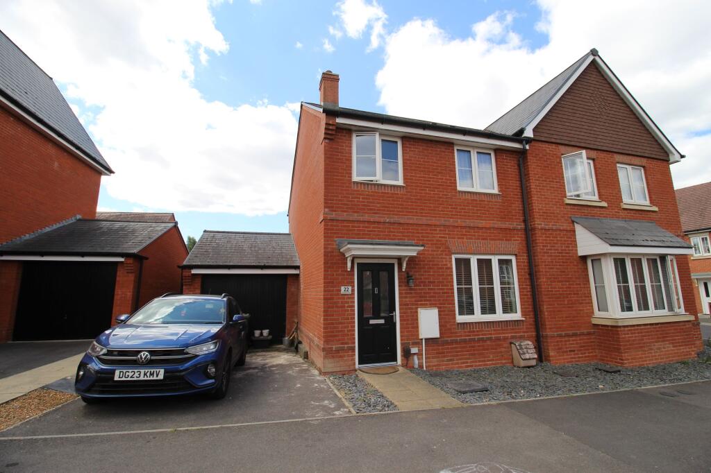 Main image of property: Kingsman Drive, Botley, SO32