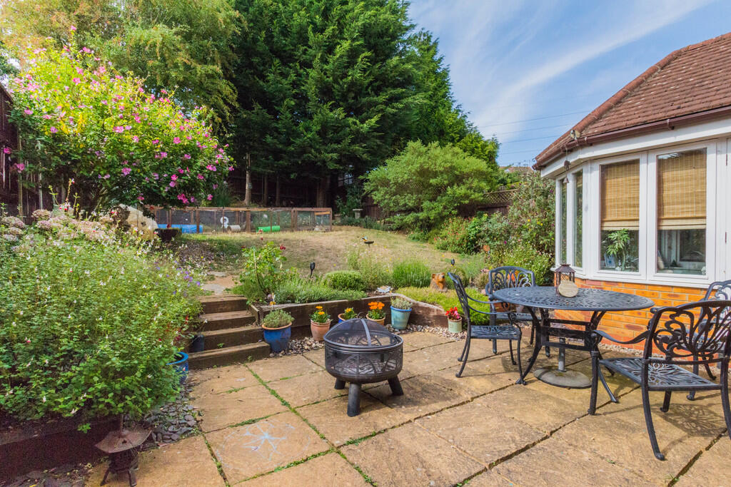 Brawn Close, Irthlingborough photo 3