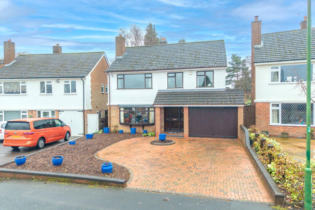 Additional image 32 of Monastery Drive, Solihull, B91 1DW