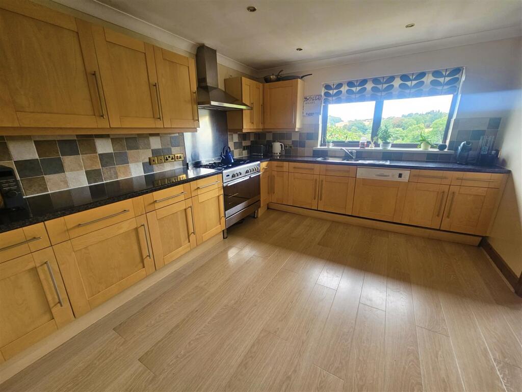 House in Llandrindod Wells - View 5
