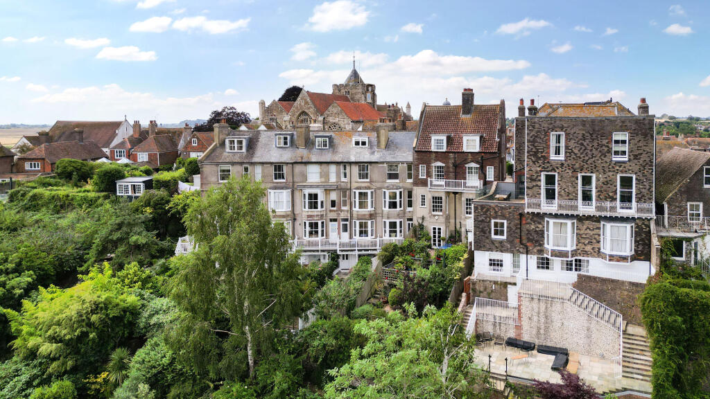 Main image of property: Seaview Terrace, East Street, Rye