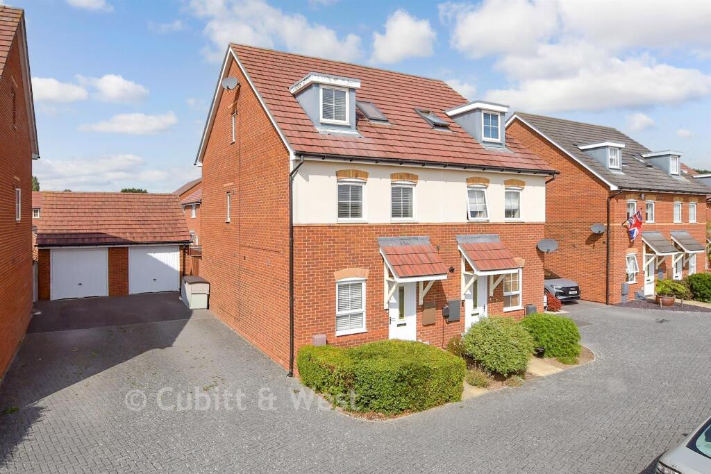 House in Havant, Hampshire - View 3