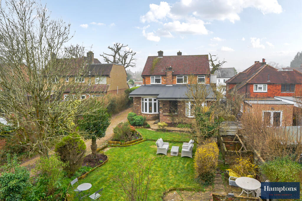 Main image of property: New Road, Amersham, HP6