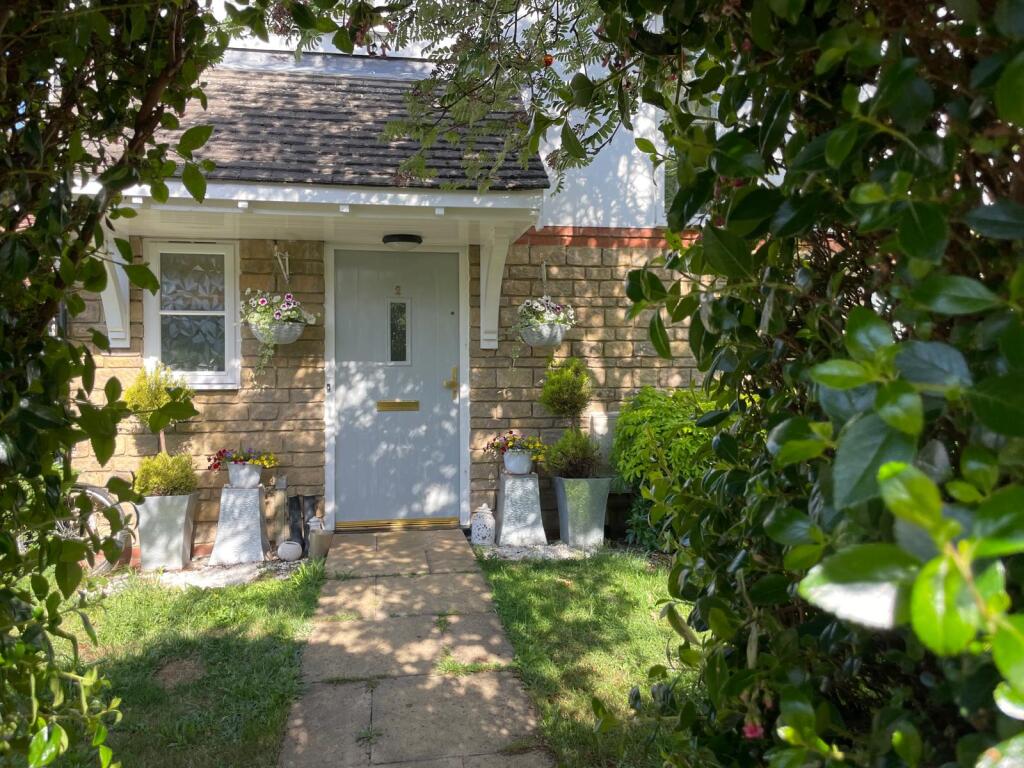 Main image of property: Dawn Lane, Kings Hill, West Malling, ME19 4DH