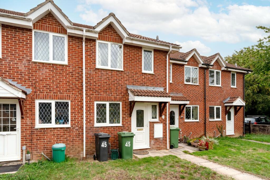2-bed terraced on Bushy Close, Oxford, OX2, £315,000
