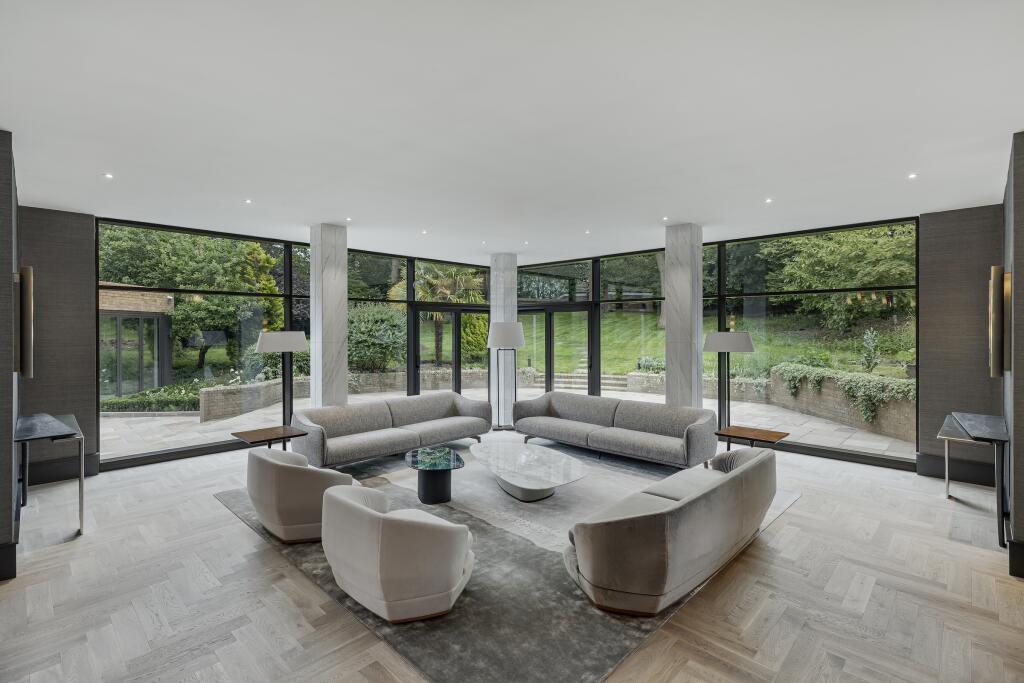 Main image of property: 45a The Bishops Avenue, Silver Oaks, London, N2