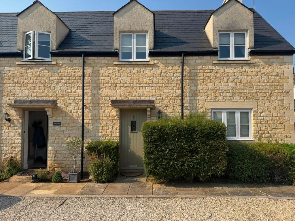 Main image of property: Oak Street, Lechlade, GL7